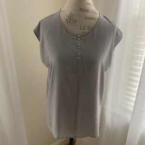 Silk 100% grey blouse with front buttons size XL unbranded